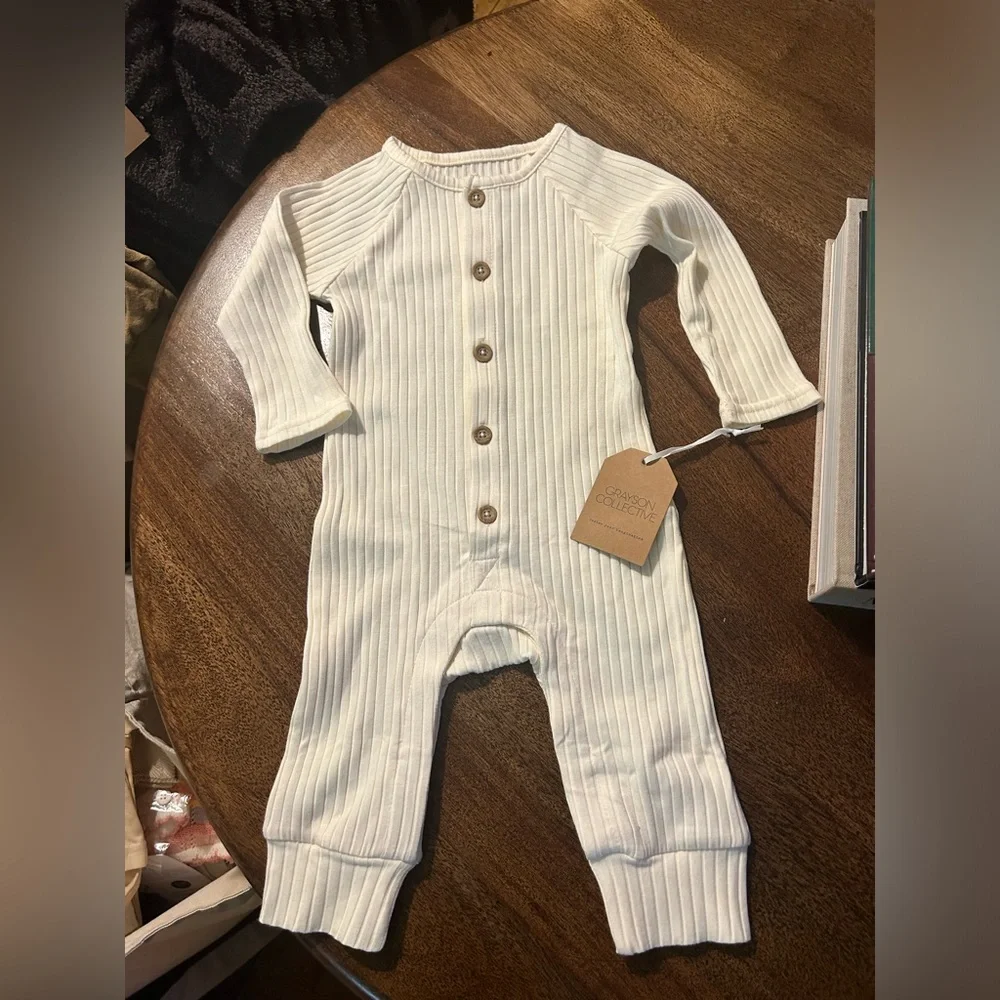 Grayson Collective Ribbed Romper - Picture 1 of 4